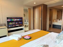 2BR Apartment Pool Gym 1km to Karon Beach