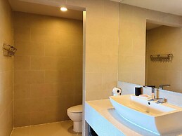 2BR Apartment Pool Gym 1km to Karon Beach