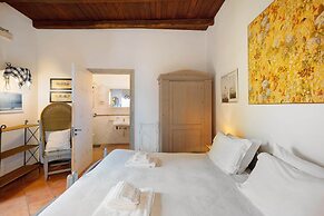 BARONE ANTONIO NEGRI FARMHOUSE