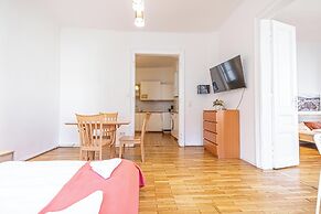 Affordable Apartment Near Stadthalle