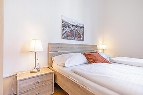 Affordable Apartment Near Stadthalle
