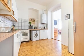 Affordable Apartment Near Stadthalle