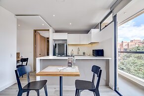Beautiful 1BR Balcony in Santa Barbara