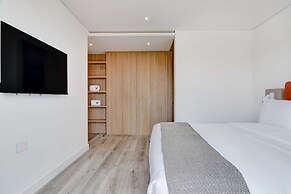 Beautiful 1BR Balcony in Santa Barbara