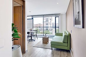 Beautiful 1BR Balcony in Santa Barbara