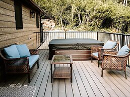 Faloma Lakeside Cabins