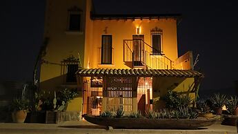 El Diablo y La Luna B&B