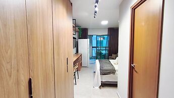 Max Carneiros Suites by CTA