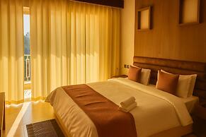 Xenious Opulent Hamirpur