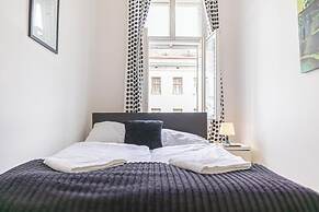 Affordable 3BR Apartment Rathausplatz