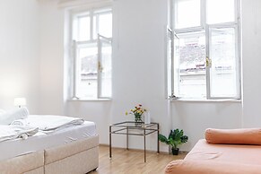 Pleasant Stay in a Great Location