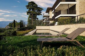 SalvatoreHomes - Torri del Benaco