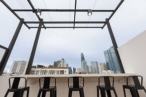 Ease at Sathorn and Co-working Space