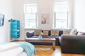 Simple 2 Bedroom Apartment with WiFi