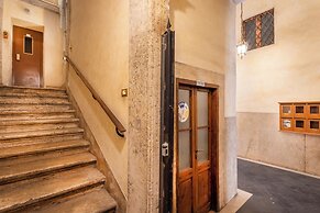 Navona to Stay