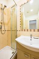 Harmony Elegant Apartment With Parking
