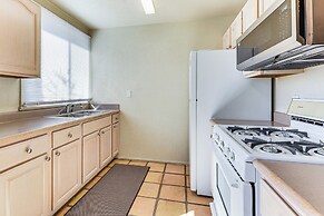 Hike, Sip & Explore: Couples Retreat in Fallbrook