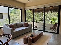 2BR Penthouse  Pool & Gym Tulum A5
