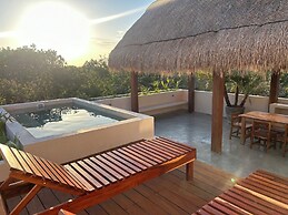 2BR Penthouse  Pool & Gym Tulum A5