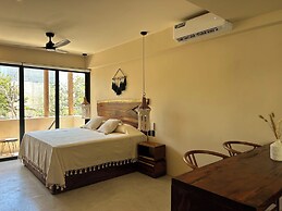 Gym & pool Jungle Studio Retreat C6