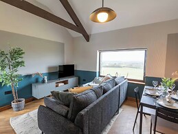 Black Bird Cottage