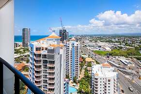 Sierra Broadbeach - West Hinterland View