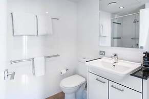 Sierra Broadbeach - West Hinterland View