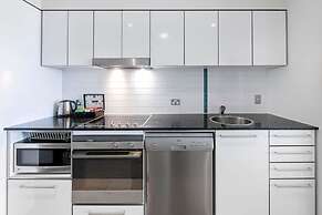 Sierra Broadbeach - West Hinterland View