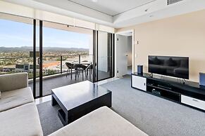Sierra Broadbeach - West Hinterland View