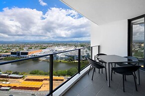 Sierra Broadbeach - West Hinterland View