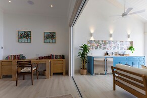 Kaiso Beachfront Villa