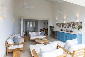 Kaiso Beachfront Villa