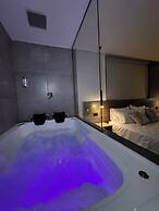Hotel Time Oclock