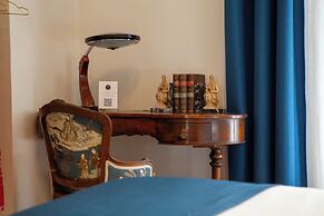 Pries Homes - La casa azul