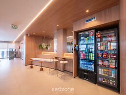 Fully Equipped Accommodations in a Building With a Pool, 270m From Bar