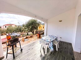 Cosy Apartment by sea Near Budoni