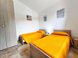 Cosy Apartment by sea Near Budoni