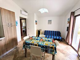 Cosy Apartment by sea Near Budoni