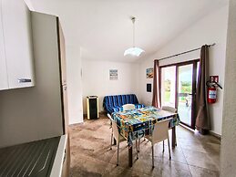Cosy Apartment by sea Near Budoni
