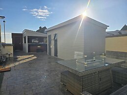 Apartment - Sleeps 4 - Hot Tub, Pet-friendly