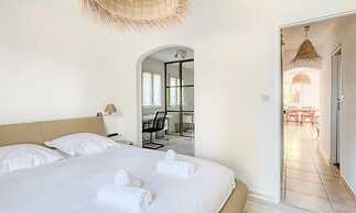House in Cote D'azur With Private Pool