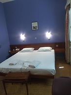 Pasiphae Self Hotel