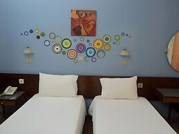 Pasiphae Self Hotel