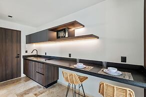 Artra - modern comfort with pool
