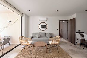 Artra - modern comfort with pool
