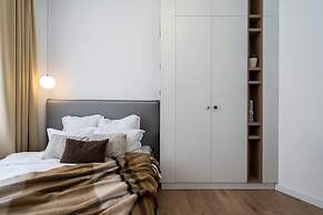 Contemporary Aparthotel 2BR Flats