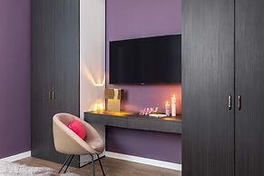 Contemporary Aparthotel 2BR Flats