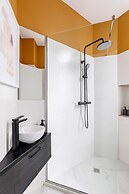 Contemporary Aparthotel 2BR Flats