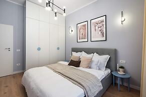 Contemporary Aparthotel 2BR Flats