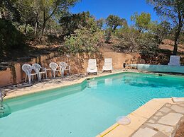 Inviting Holiday Home in Pierrerue